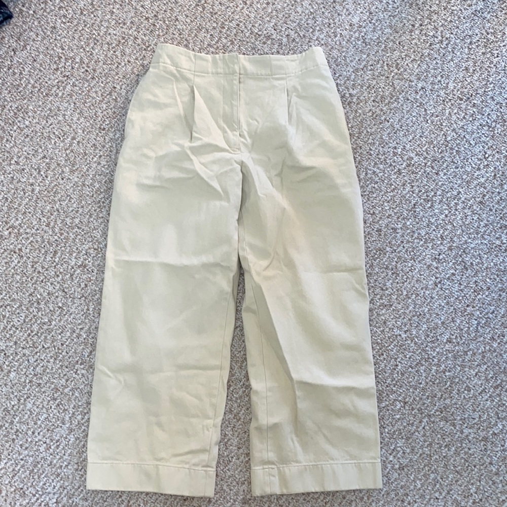 Club Monaco size 6 Khaki